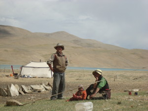 Tibetská_nomádská_rodina_Ladak_Indie_2011